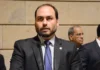 Carlos Bolsonaro anuncia renúncia ao cargo de vereador do Rio de Janeiro