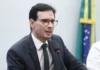 Câmara pauta projeto sobre fim da escala 6×1 em meio a impasse no Senado