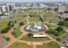 Como funcionam os ônibus turísticos e os centros de atendimento para conhecer Brasília