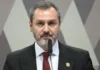 Manifestações separadas no STF reforçam atrito entre chefe da PF e AGU