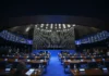 Senado inicia discussão da PEC do fim da 6×1 com baixa presença da oposição